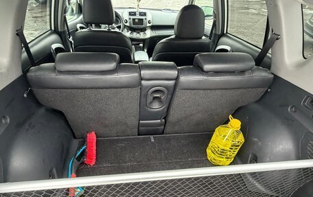 Toyota RAV4, 2011 год, 1 550 000 рублей, 15 фотография