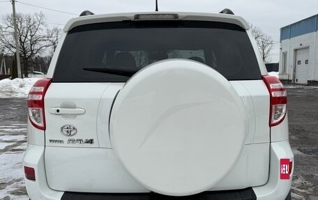 Toyota RAV4, 2011 год, 1 550 000 рублей, 6 фотография
