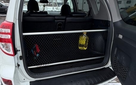 Toyota RAV4, 2011 год, 1 550 000 рублей, 14 фотография