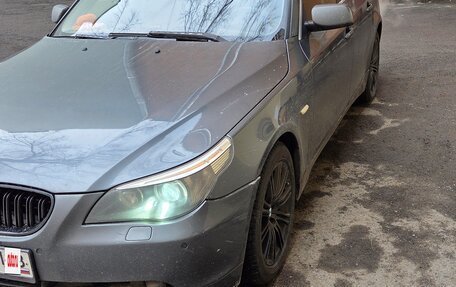 BMW 5 серия, 2005 год, 800 000 рублей, 2 фотография
