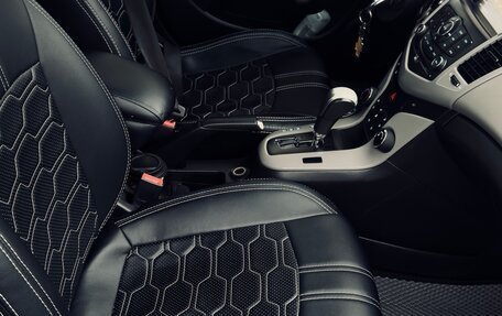 Chevrolet Cruze II, 2011 год, 650 000 рублей, 6 фотография