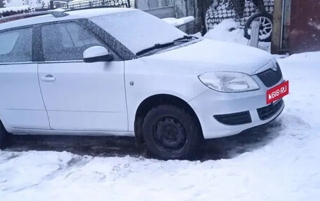 Skoda Fabia II, 2011 год, 550 000 рублей, 2 фотография