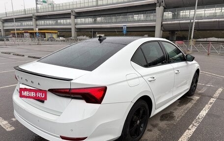 Skoda Octavia IV, 2021 год, 2 300 000 рублей, 2 фотография