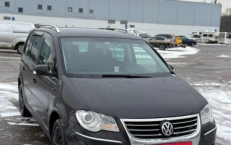Volkswagen Touran III, 2005 год, 575 000 рублей, 7 фотография