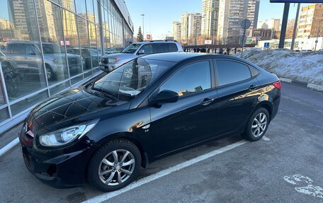 Hyundai Solaris II рестайлинг, 2014 год, 759 000 рублей, 2 фотография