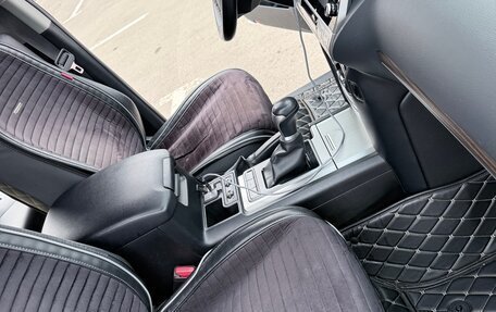 Toyota Land Cruiser Prado 150 рестайлинг 2, 2021 год, 8 000 000 рублей, 8 фотография