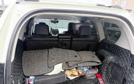 Toyota Land Cruiser Prado 150 рестайлинг 2, 2021 год, 8 000 000 рублей, 19 фотография