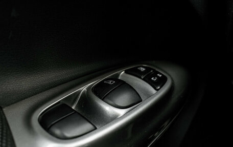 Nissan Juke II, 2012 год, 1 090 000 рублей, 23 фотография