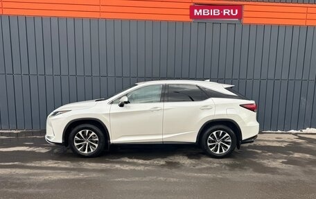 Lexus RX IV рестайлинг, 2021 год, 4 890 000 рублей, 4 фотография