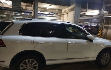 Volkswagen Touareg III, 2012 год, 2 500 000 рублей, 6 фотография