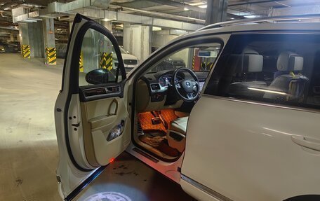 Volkswagen Touareg III, 2012 год, 2 500 000 рублей, 12 фотография