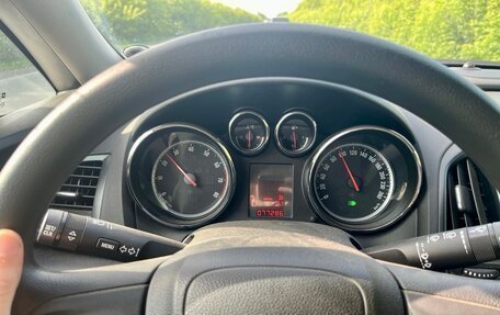 Opel Astra J, 2010 год, 850 000 рублей, 12 фотография