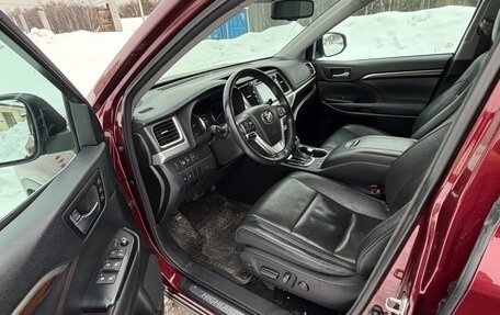 Toyota Highlander III, 2014 год, 2 400 000 рублей, 8 фотография