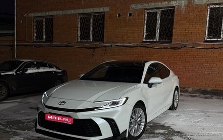 Toyota Camry, 2024 год, 3 800 000 рублей, 1 фотография