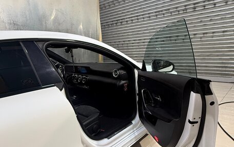 Mercedes-Benz CLA, 2019 год, 2 850 000 рублей, 13 фотография