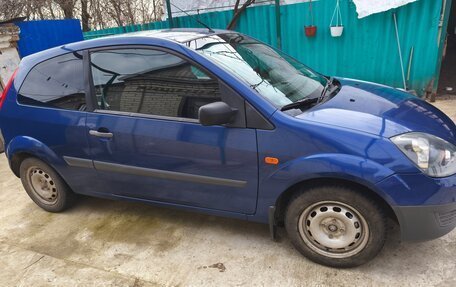 Ford Fiesta, 2006 год, 365 000 рублей, 1 фотография