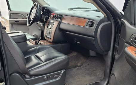 Chevrolet Tahoe III, 2008 год, 1 720 000 рублей, 13 фотография