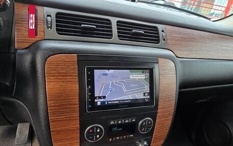 Chevrolet Tahoe III, 2008 год, 1 720 000 рублей, 19 фотография