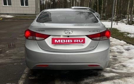 Hyundai Elantra V, 2011 год, 850 000 рублей, 8 фотография