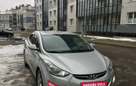 Hyundai Elantra V, 2011 год, 850 000 рублей, 11 фотография