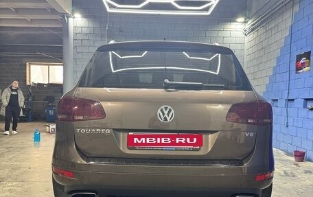 Volkswagen Touareg III, 2011 год, 1 550 000 рублей, 15 фотография