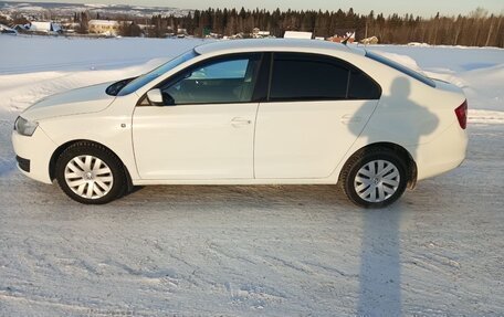 Skoda Rapid I, 2014 год, 860 000 рублей, 5 фотография