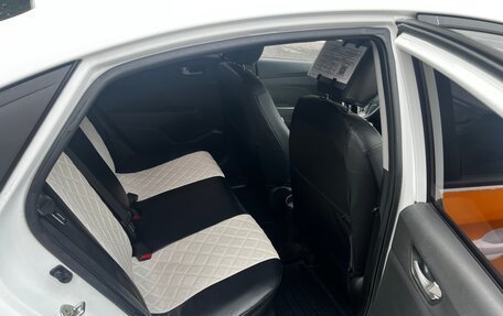 Hyundai Solaris II рестайлинг, 2017 год, 808 000 рублей, 6 фотография