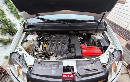 Renault Logan II, 2015 год, 1 100 000 рублей, 11 фотография