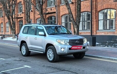 Toyota Land Cruiser 200, 2008 год, 2 550 000 рублей, 10 фотография