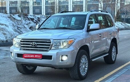 Toyota Land Cruiser 200, 2008 год, 2 550 000 рублей, 11 фотография
