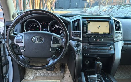 Toyota Land Cruiser 200, 2008 год, 2 550 000 рублей, 27 фотография