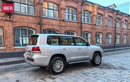 Toyota Land Cruiser 200, 2008 год, 2 550 000 рублей, 21 фотография