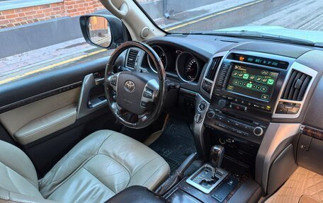 Toyota Land Cruiser 200, 2008 год, 2 550 000 рублей, 32 фотография