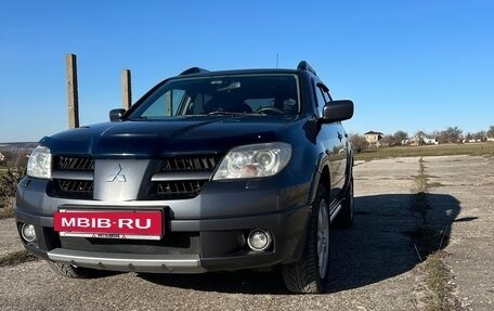 Mitsubishi Outlander III рестайлинг 3, 2006 год, 820 000 рублей, 3 фотография