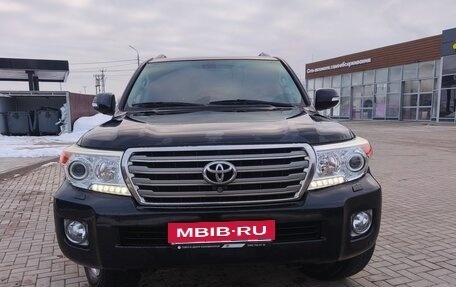 Toyota Land Cruiser 200, 2012 год, 3 450 000 рублей, 9 фотография