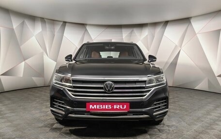 Volkswagen Touareg III, 2022 год, 6 600 000 рублей, 7 фотография