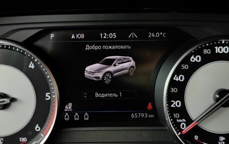 Volkswagen Touareg III, 2022 год, 6 600 000 рублей, 18 фотография