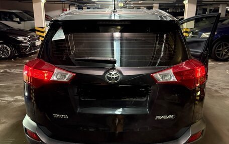 Toyota RAV4, 2015 год, 2 100 000 рублей, 5 фотография