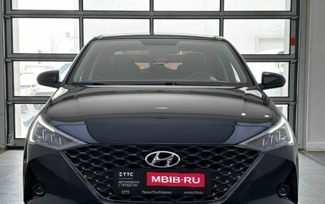 Hyundai Solaris II рестайлинг, 2021 год, 1 785 000 рублей, 2 фотография