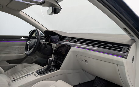 Volkswagen Passat B8 рестайлинг, 2019 год, 3 500 000 рублей, 11 фотография