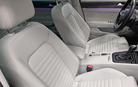 Volkswagen Passat B8 рестайлинг, 2019 год, 3 500 000 рублей, 24 фотография