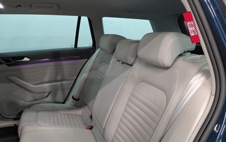 Volkswagen Passat B8 рестайлинг, 2019 год, 3 500 000 рублей, 12 фотография