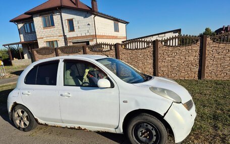 Nissan March III, 2002 год, 200 000 рублей, 3 фотография