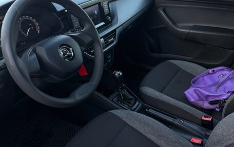 Skoda Rapid II, 2021 год, 900 000 рублей, 8 фотография