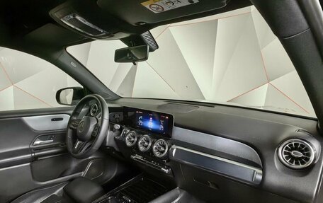 Mercedes-Benz GLB, 2020 год, 3 300 000 рублей, 13 фотография