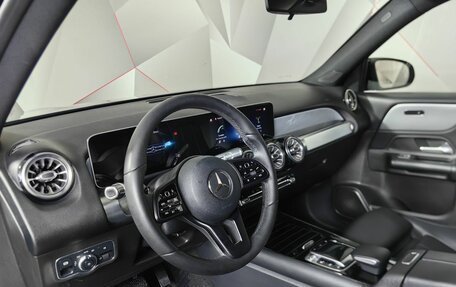 Mercedes-Benz GLB, 2020 год, 3 300 000 рублей, 19 фотография