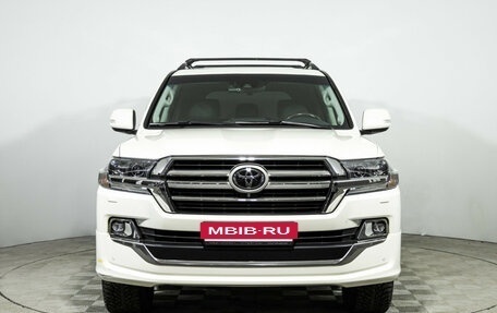 Toyota Land Cruiser 200, 2018 год, 8 300 000 рублей, 2 фотография