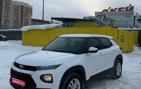 Chevrolet TrailBlazer, 2021 год, 2 100 000 рублей, 1 фотография