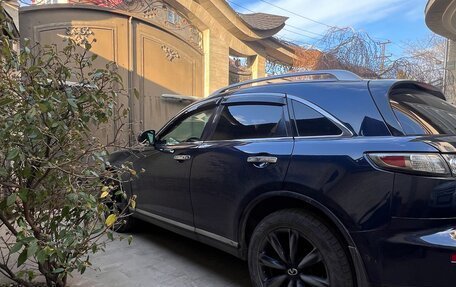 Infiniti FX I, 2007 год, 925 000 рублей, 1 фотография