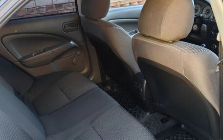 Nissan Almera Classic, 2010 год, 800 000 рублей, 11 фотография